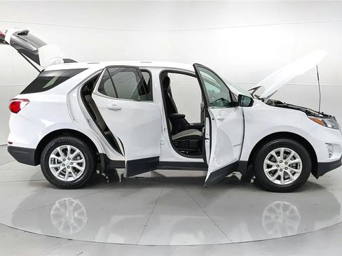 Used 2019 Chevrolet Equinox LT image 32