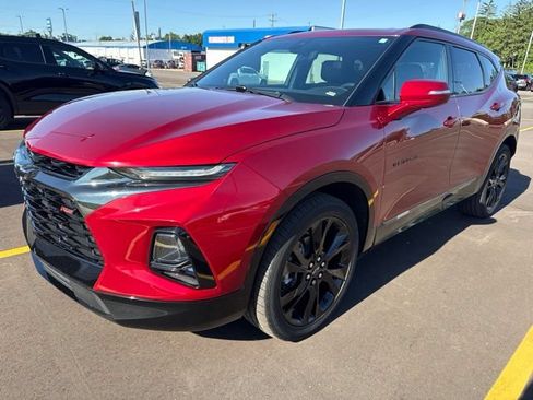 Certified 2021 Chevrolet Blazer RS w/ Enhanced Convenience Package AWD/4WD image 1
