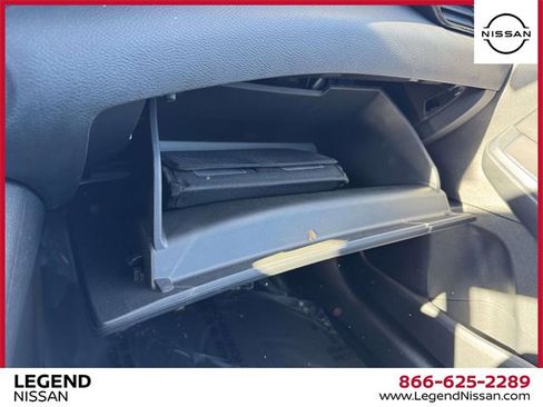 Used 2023 Nissan Sentra SV image 32