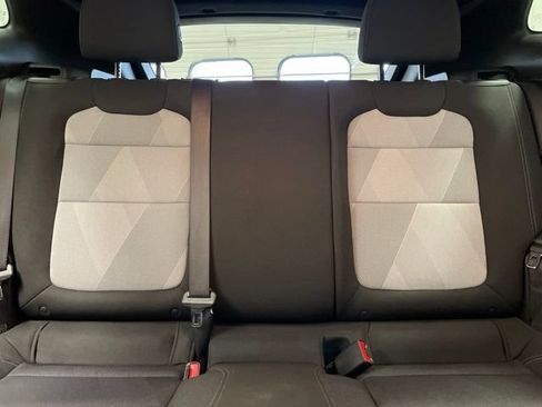 Used 2024 Chevrolet Trax RS FWD image 16