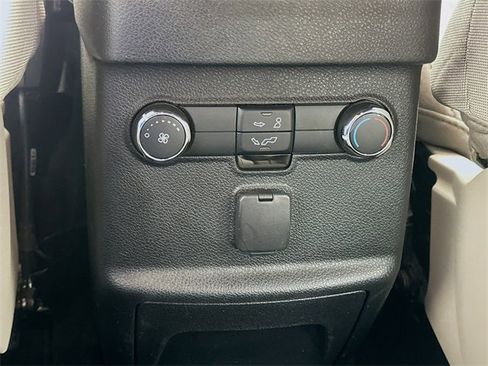 Used 2019 Ford Explorer FWD image 13