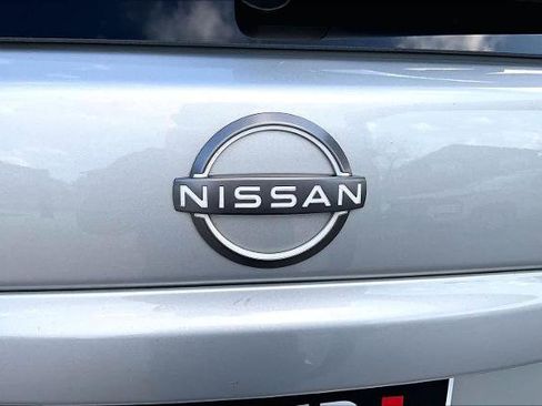 Certified 2023 Nissan Murano SV image 29