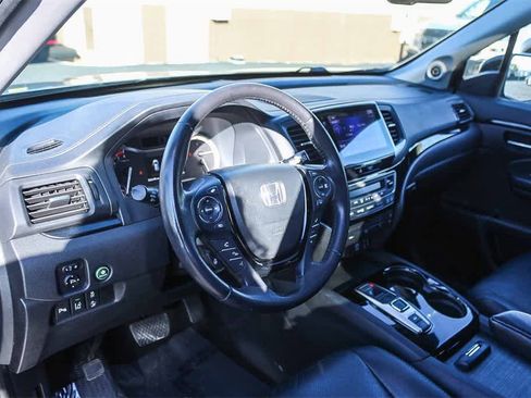Used 2017 Honda Pilot Elite image 24