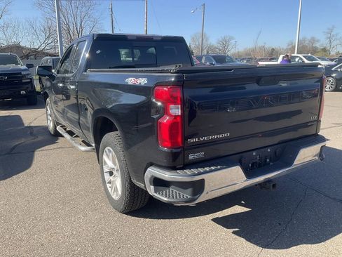 Used 2019 Chevrolet Silverado 1500 LTZ w/ LTZ Convenience Package image 4