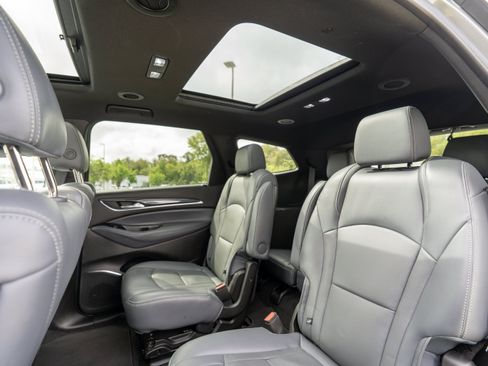 Used 2024 Buick Enclave Essence w/ Experience Buick Package FWD image 9