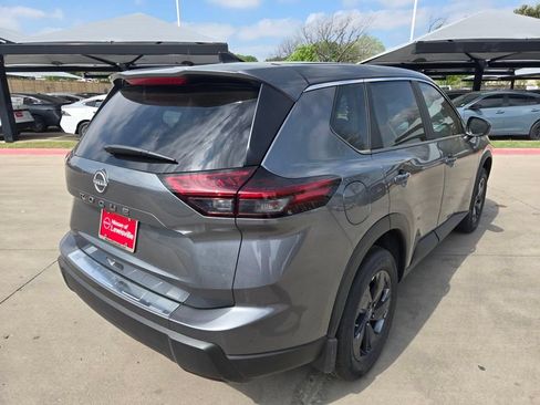 New 2026 Nissan Rogue SV FWD image 5