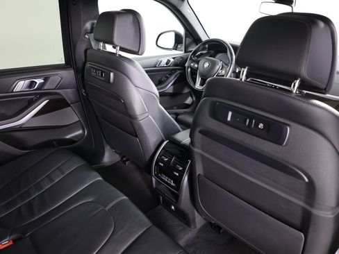 Used 2020 BMW X5 xDrive50i w/ Executive Package AWD/4WD image 42