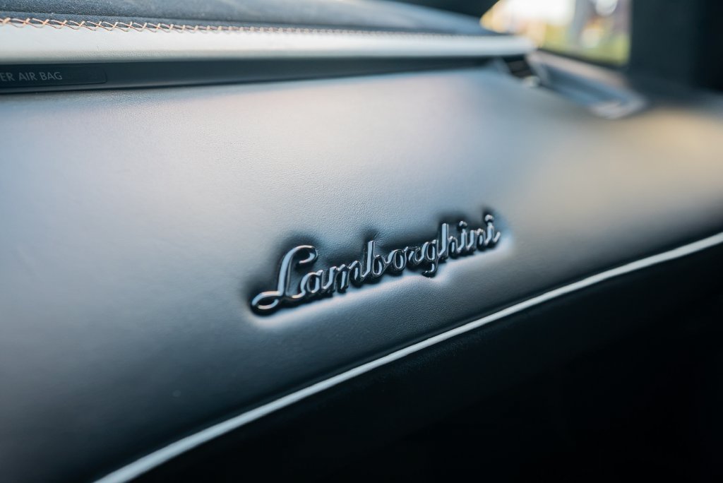 Used 2019 Lamborghini Aventador SVJ AWD/4WD image 64