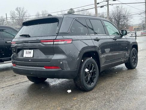 New 2026 Jeep Grand Cherokee Altitude AWD/4WD image 6