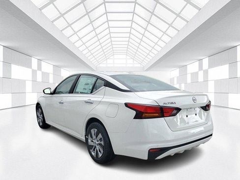 New 2025 Nissan Altima 2.5 S image 6