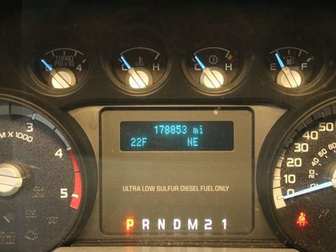 Used 2015 Ford F250 XLT image 20