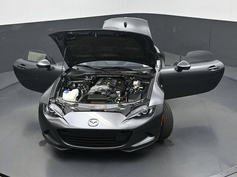 Certified 2025 MAZDA MX-5 Miata Grand Touring w/ Weather Package RWD image 36