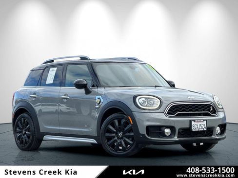 Used 2018 MINI Cooper Countryman SE image 1