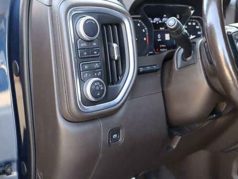 Used 2019 GMC Sierra 1500 Denali w/ Denali Ultimate Package AWD/4WD image 24