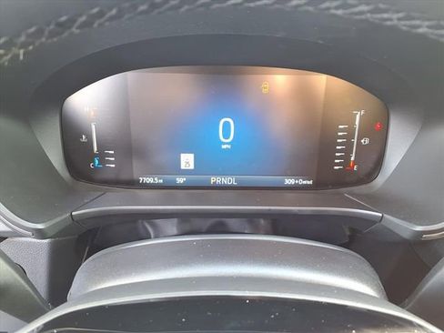 Used 2024 Ford Escape SE image 12