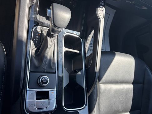 Used 2025 Kia Telluride S image 30