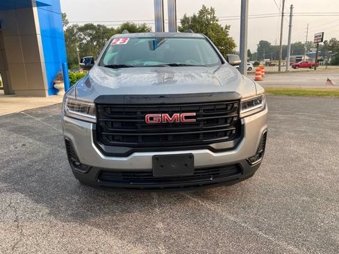 Used 2023 GMC Acadia SLT w/ Elevation Edition AWD/4WD image 8
