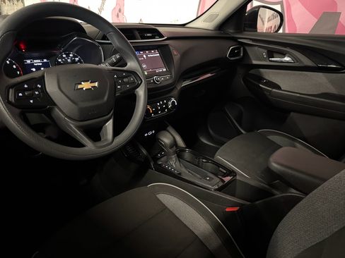 Used 2023 Chevrolet TrailBlazer LT image 18
