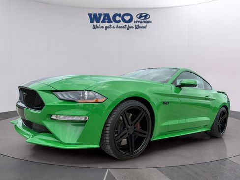 Used 2019 Ford Mustang GT Premium w/ GT Performance Package RWD image 4