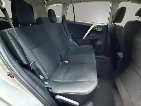 Used 2015 Toyota RAV4 XLE FWD image 18