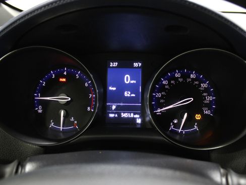 Used 2021 Toyota C-HR XLE image 13