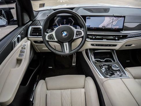 Used 2023 BMW X7 M60i w/ Executive Package AWD/4WD image 38