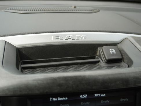 Used 2021 RAM 1500 Big Horn AWD/4WD image 39