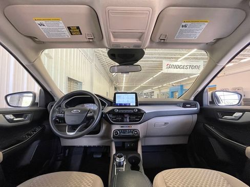 Used 2020 Ford Escape SE FWD image 29