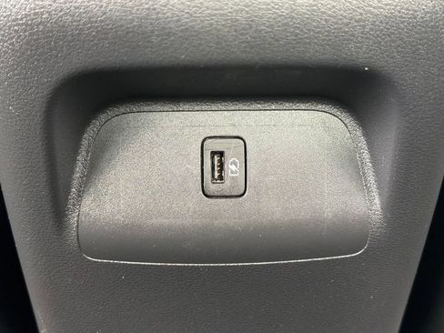 Used 2025 Nissan Sentra SV image 28