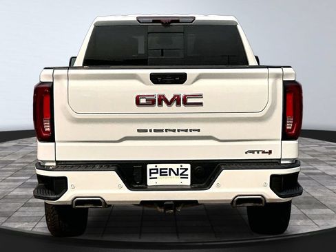 Used 2022 GMC Sierra 1500 AT4 w/ AT4 Premium Package AWD/4WD image 6