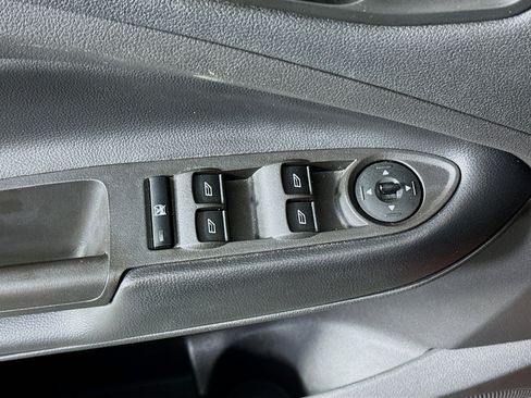 Used 2019 Ford Escape S image 15