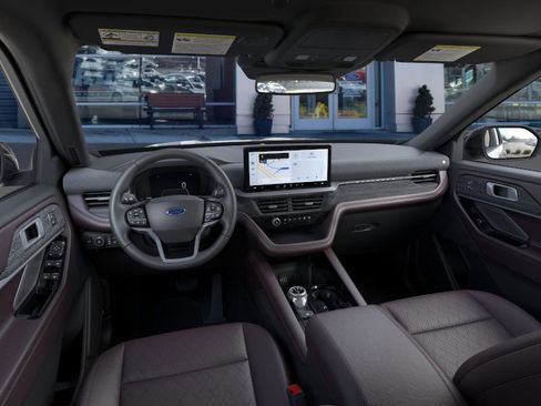 New 2026 Ford Explorer Platinum image 9