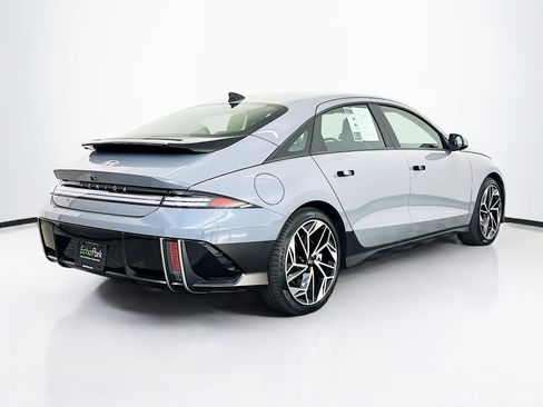 Used 2024 Hyundai Ioniq 6 SEL AWD/4WD image 9