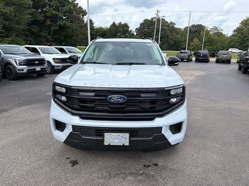 New 2026 Ford Expedition Max Active RWD image 8