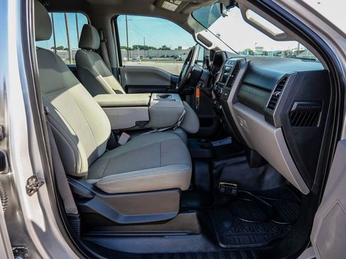 Used 2019 Ford F250 XL w/ STX Appearance Package AWD/4WD image 33