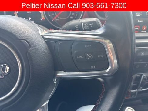 Used 2022 Jeep Gladiator Rubicon w/ Trailer Tow Package AWD/4WD image 14
