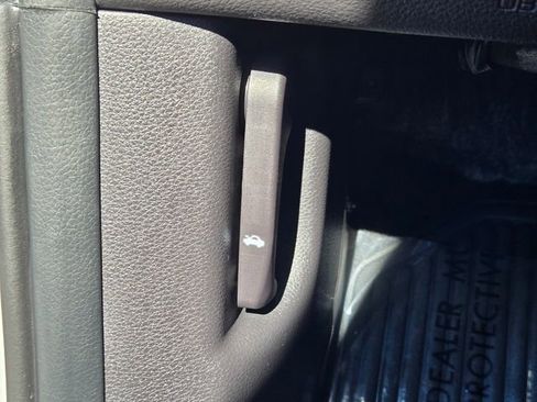 New 2026 Kia Carnival SX image 17