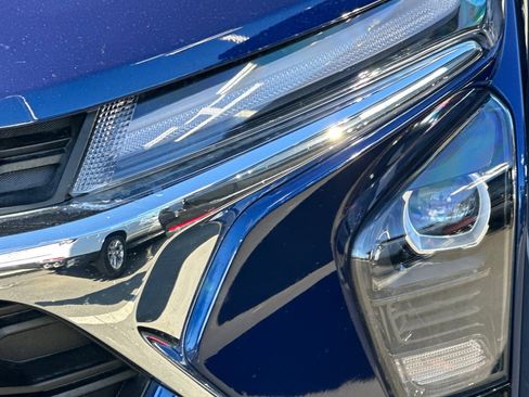 Used 2024 Chevrolet Trax LT image 48