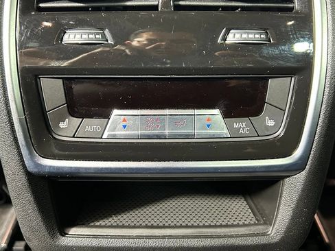 Used 2024 BMW X5 xDrive40i AWD/4WD image 18