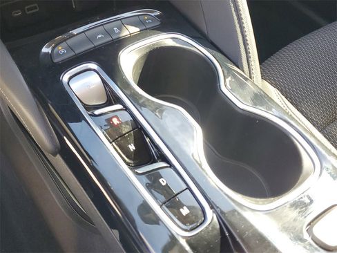 Certified 2023 Buick Envision Preferred image 31