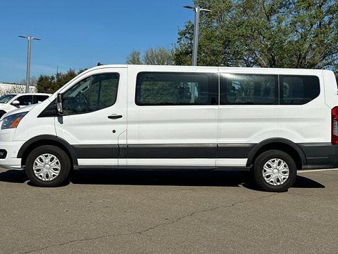 Used 2022 Ford Transit 350 XLT image 7