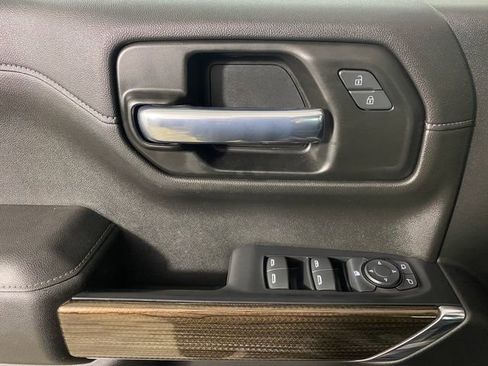 Certified 2021 Chevrolet Silverado 1500 LT Trail Boss AWD/4WD image 13