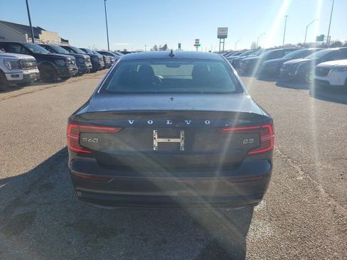 Used 2024 Volvo S60 B5 Plus image 22