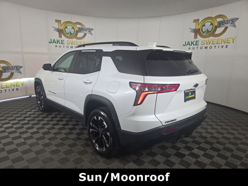 Used 2025 Chevrolet Equinox RS image 6