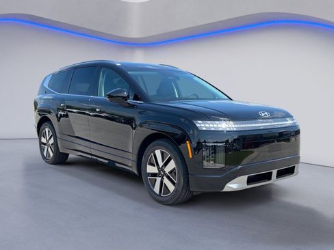 New 2026 Hyundai Ioniq 9 SEL image 4