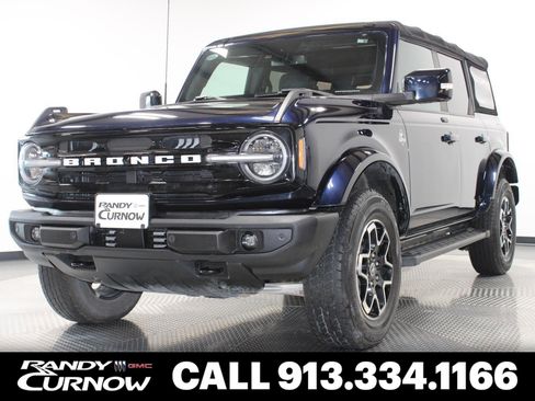 Used 2021 Ford Bronco Outer Banks image 1