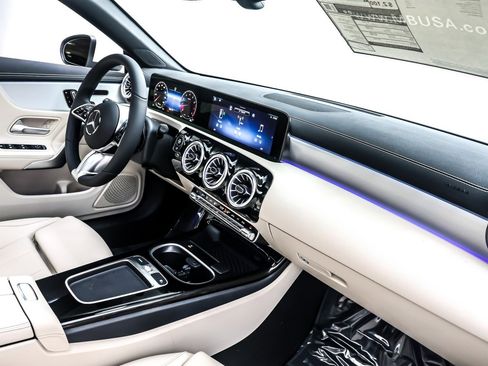 New 2026 Mercedes-Benz CLA 250 image 5