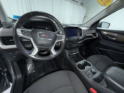 Used 2019 GMC Terrain SLE w/ Driver Convenience Package image 3