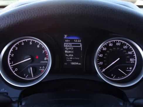 Used 2024 Toyota Camry LE image 24