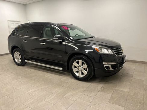 Used 2014 Chevrolet Traverse LT FWD image 6